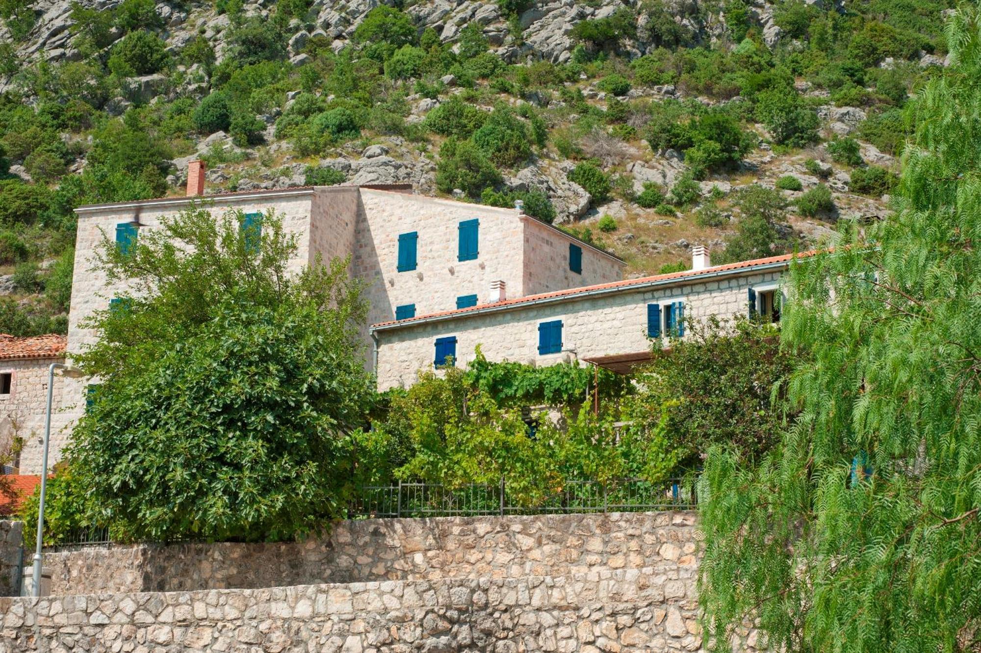Holiday Home Neda Sveti Stefan Eksteriør bilde